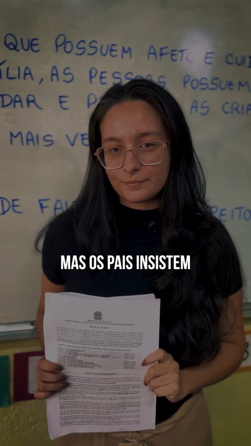 Como o Colégio Equação integra a preparação para concursos às aulas